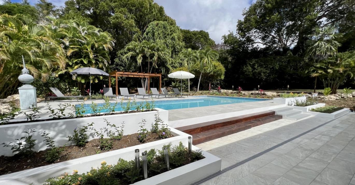 Whitewoods Pool and Terrace